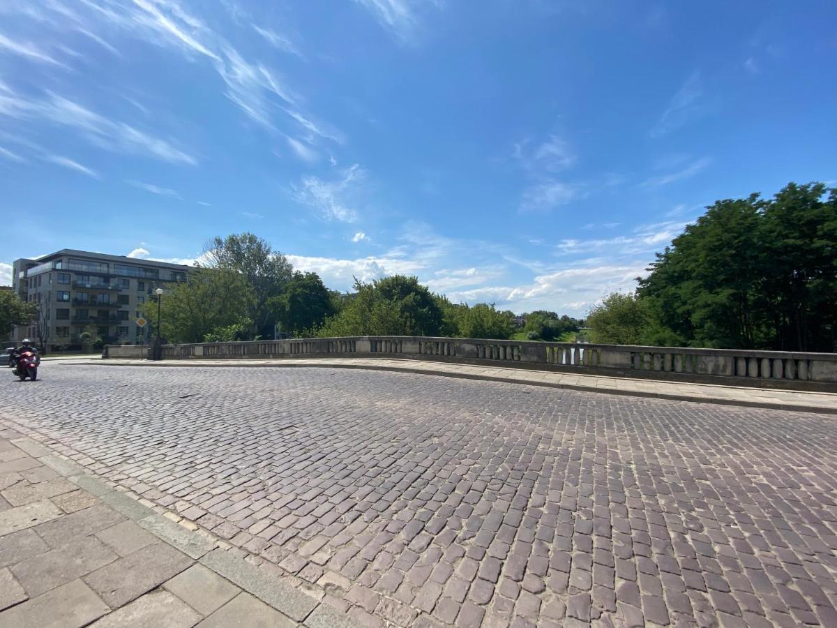 Apartament Delux Przy Wisle Apartment Krakow Bagian luar foto